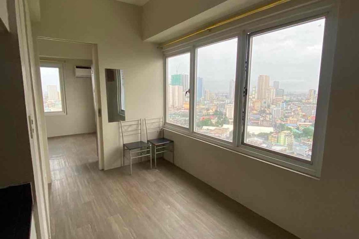 1 Bedroom Apartment for Rent in 878 España, Manila, Metro Manila near LRT-2 Legarda
