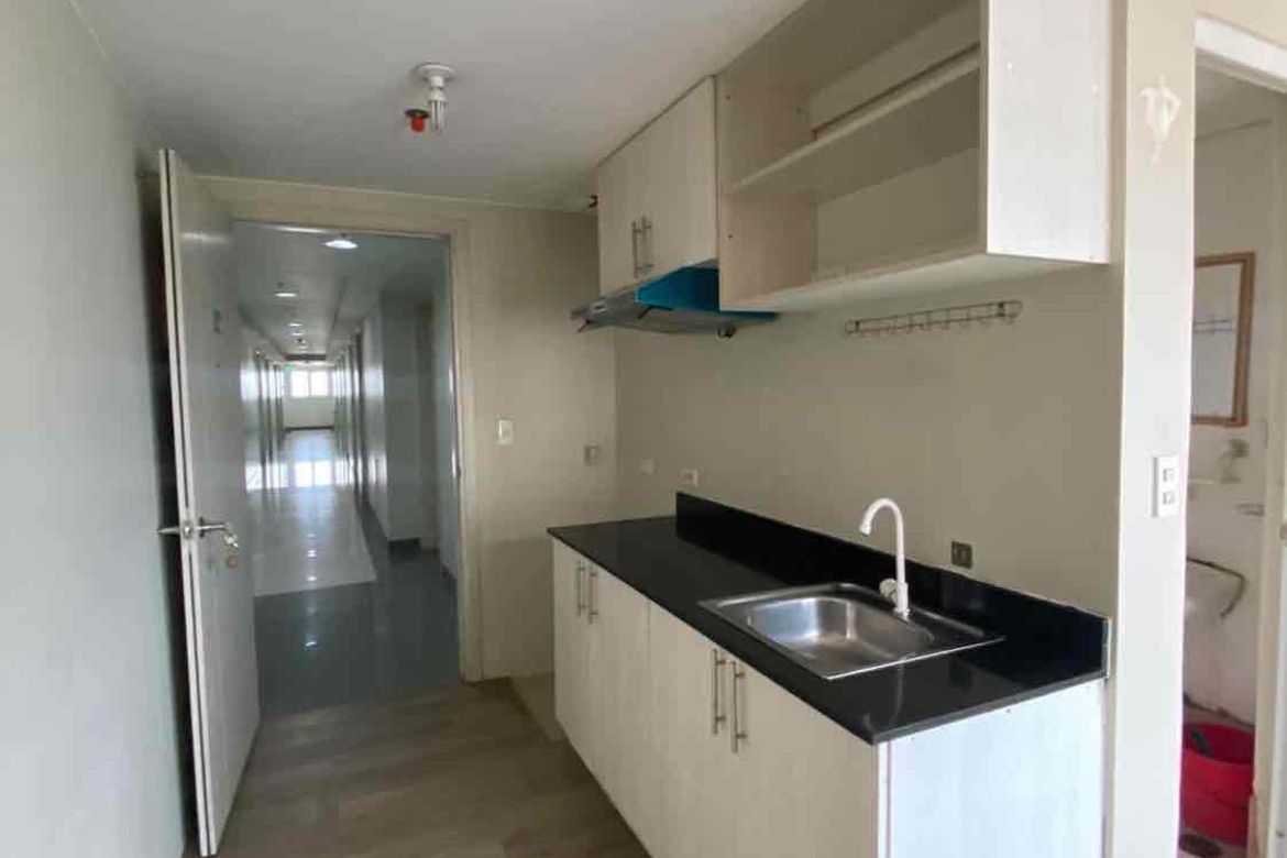 1 Bedroom Apartment for Rent in 878 España, Manila, Metro Manila near LRT-2 Legarda photo 3