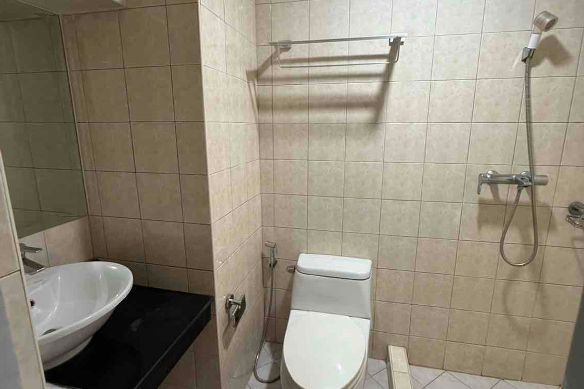1 Bedroom Apartment for Rent in Forbeswood Parklane, BGC, Taguig, Metro Manila photo 5