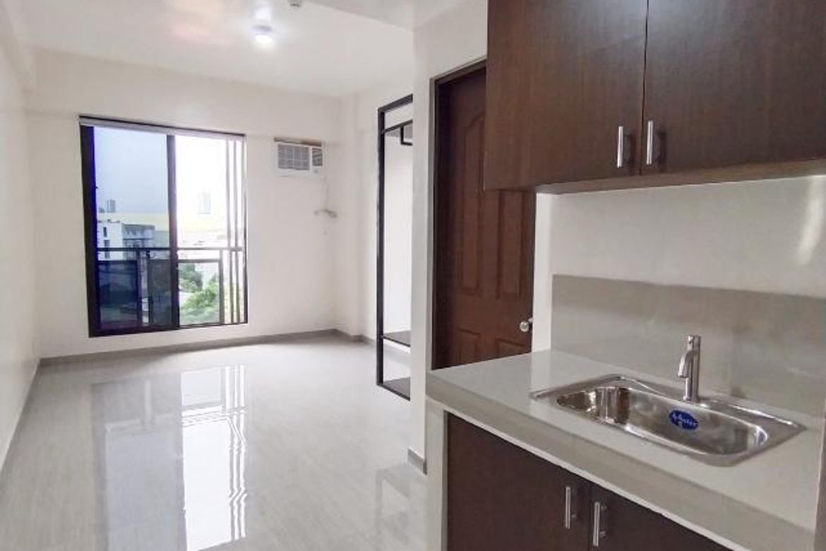 1 Bedroom Apartment for Rent in Highway Hills, Mandaluyong, Metro Manila near MRT-3 Shaw Boulevard photo 3