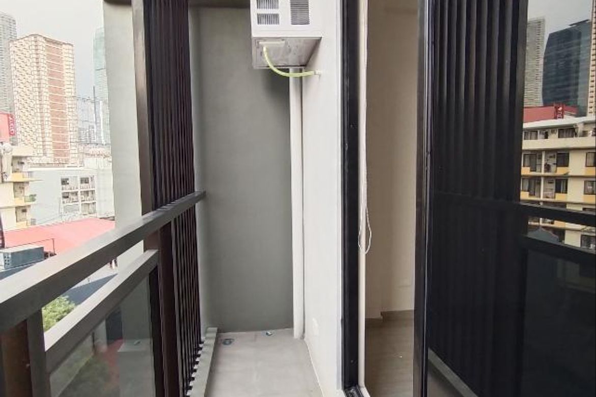 1 Bedroom Apartment for Rent in Highway Hills, Mandaluyong, Metro Manila near MRT-3 Shaw Boulevard photo 7