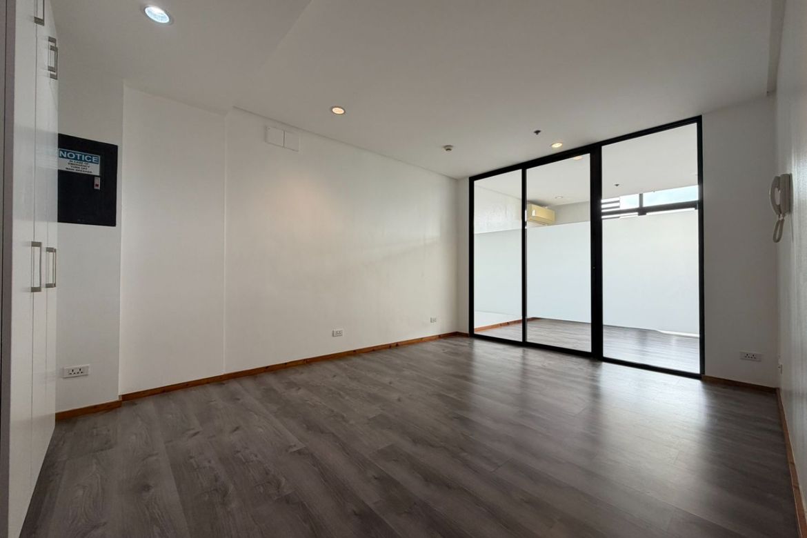 1 Bedroom Apartment for Rent in Horseshoe, Quezon City, Metro Manila near LRT-2 Betty Go-Belmonte