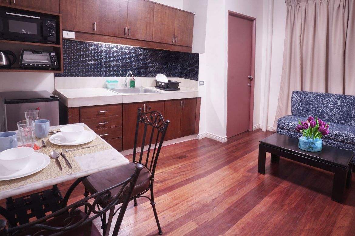 1 Bedroom Apartment for Rent in Malate, Manila, Metro Manila near LRT-1 Pedro Gil