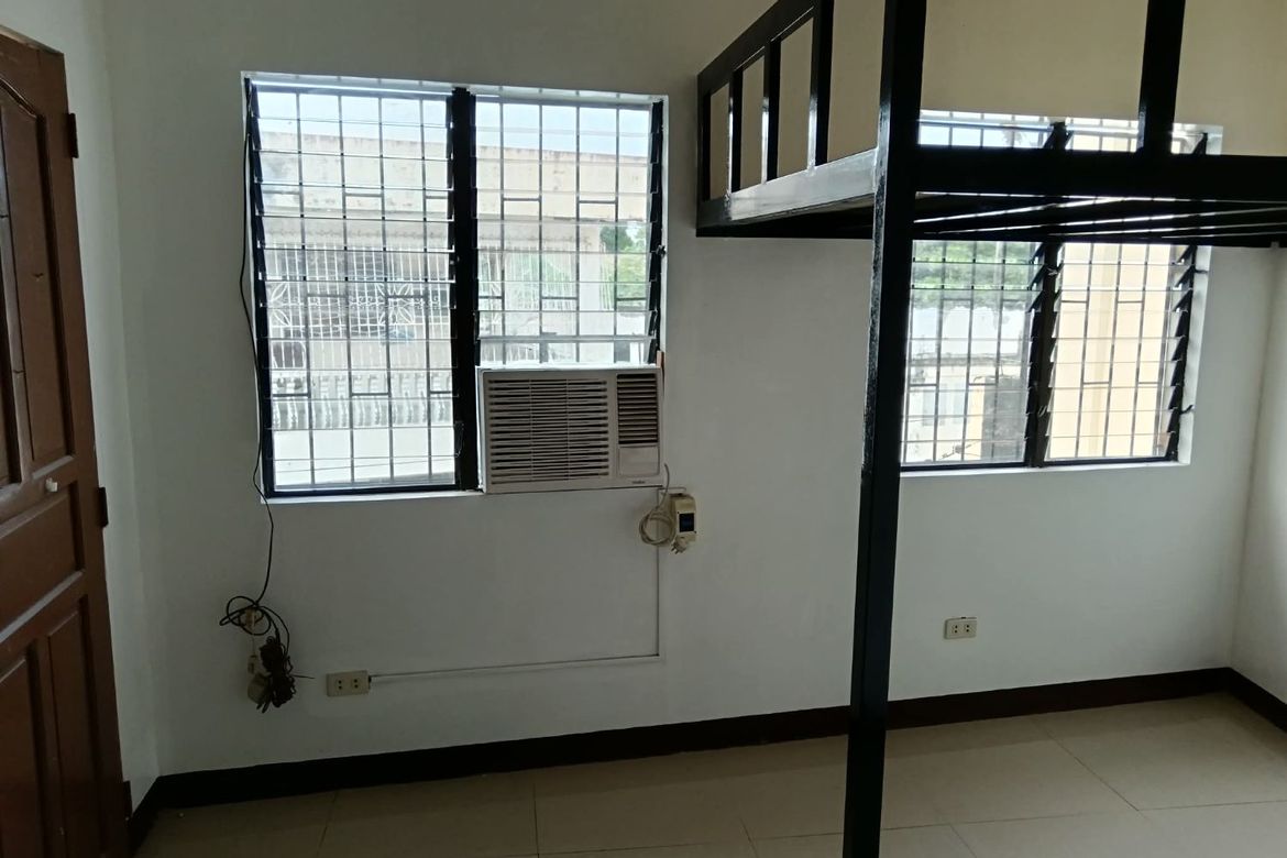 1 Bedroom Apartment for Rent in Medicion I-A, Imus, Cavite photo 6