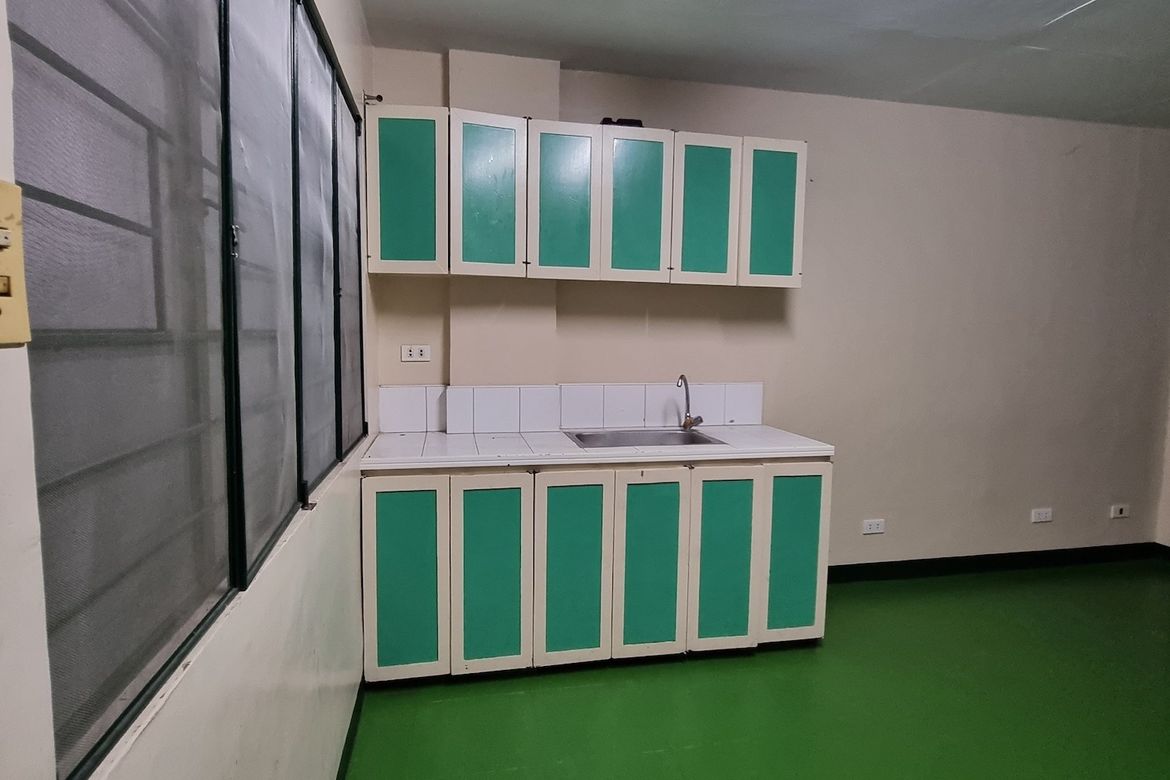 1 Bedroom Apartment for Rent in San Antonio, Makati, Metro Manila photo 4