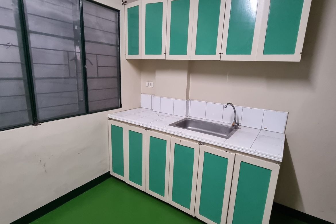 1 Bedroom Apartment for Rent in San Antonio, Makati, Metro Manila photo 5