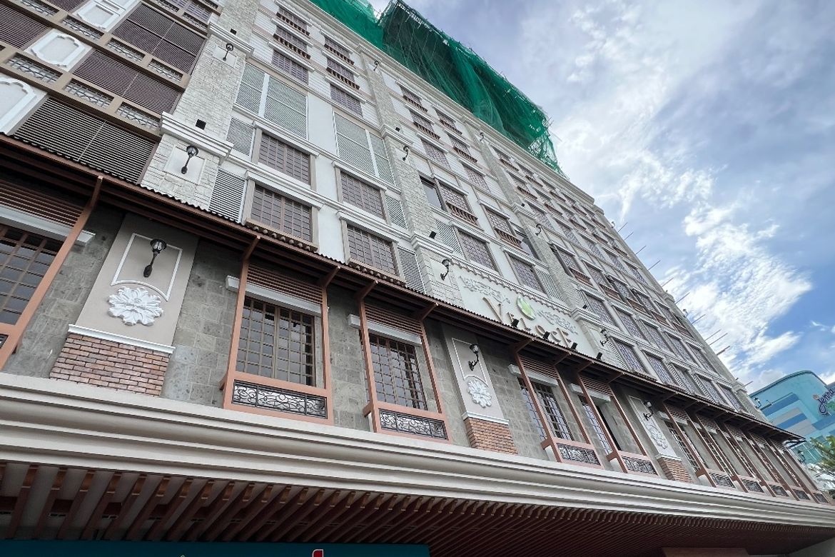 1 Bedroom Commercial for Sale in Veloce Tower Mall, Santo Rosario, Angeles, Pampanga – photo 3