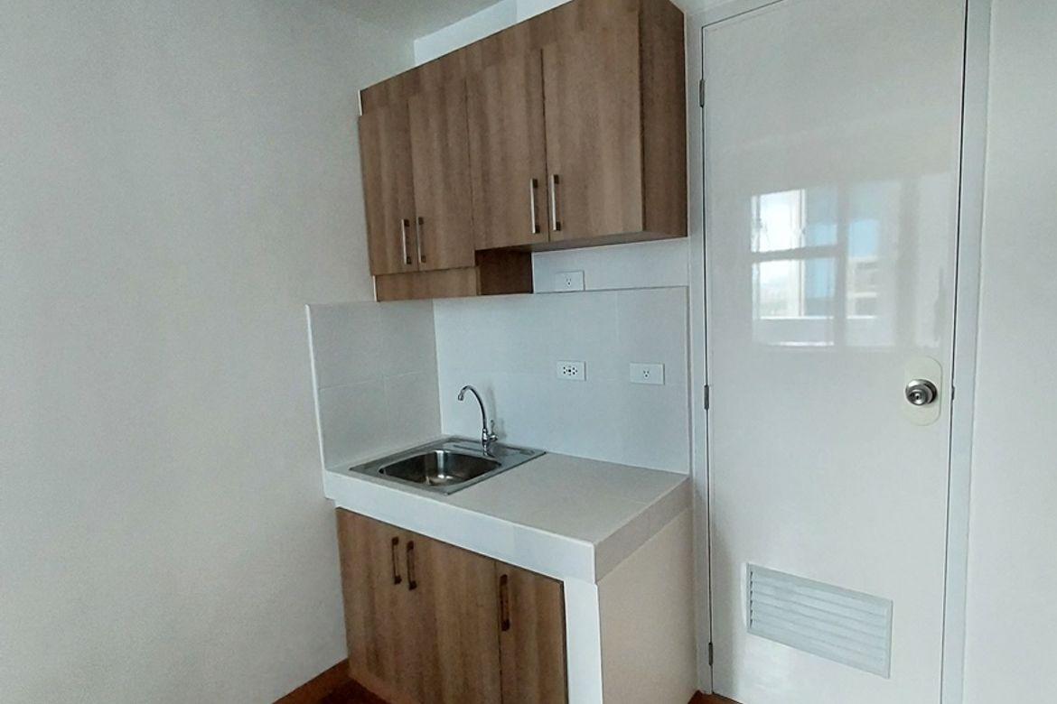 1 Bedroom Condo for Rent in 101 Xavierville, Loyola Heights, Quezon City, Metro Manila near LRT-2 Katipunan photo 6