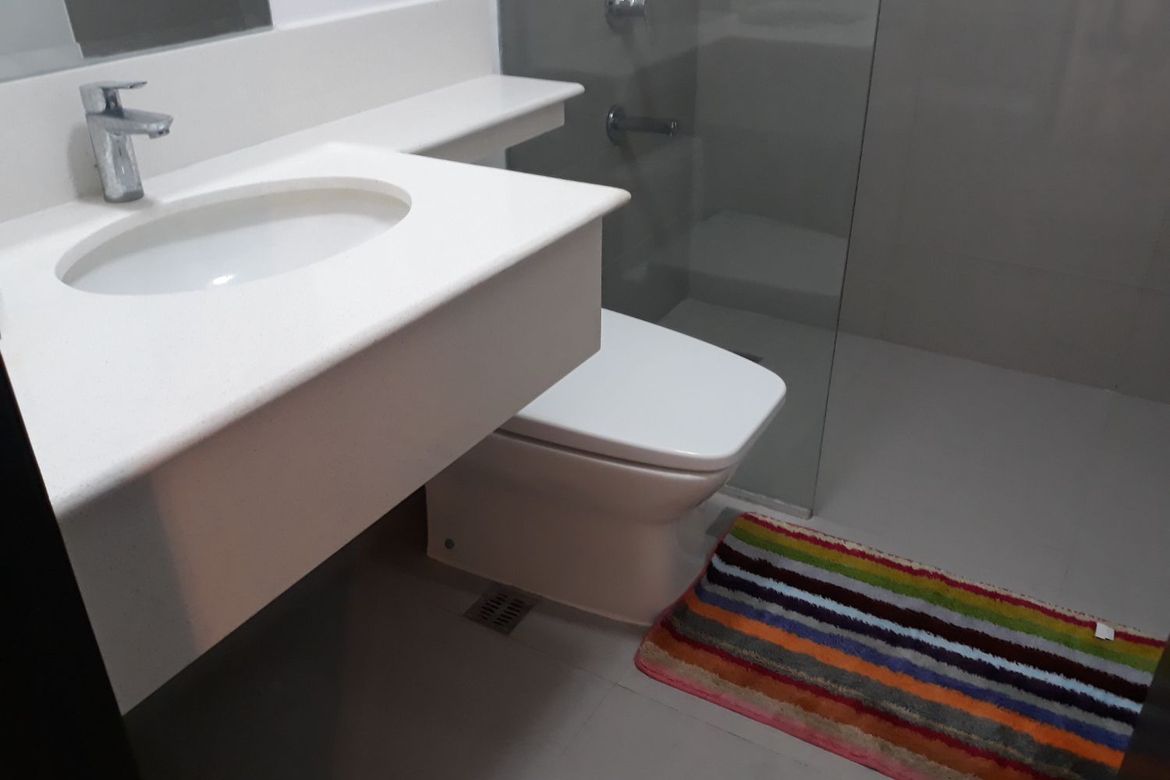 1 Bedroom Condo for Rent in Alabang, Muntinlupa, Metro Manila photo 8