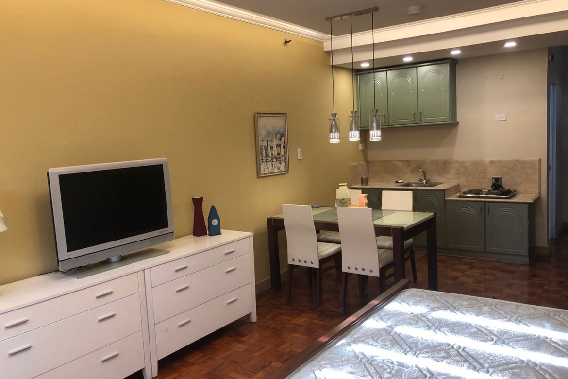 1 Bedroom Condo for Rent in Baclaran, Parañaque, Metro Manila near LRT-1 EDSA photo 3