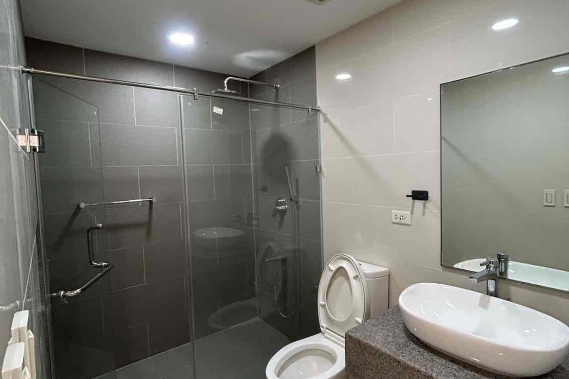 1 Bedroom Condo for Rent in Barangay 76, Pasay, Metro Manila near LRT-1 EDSA photo 8