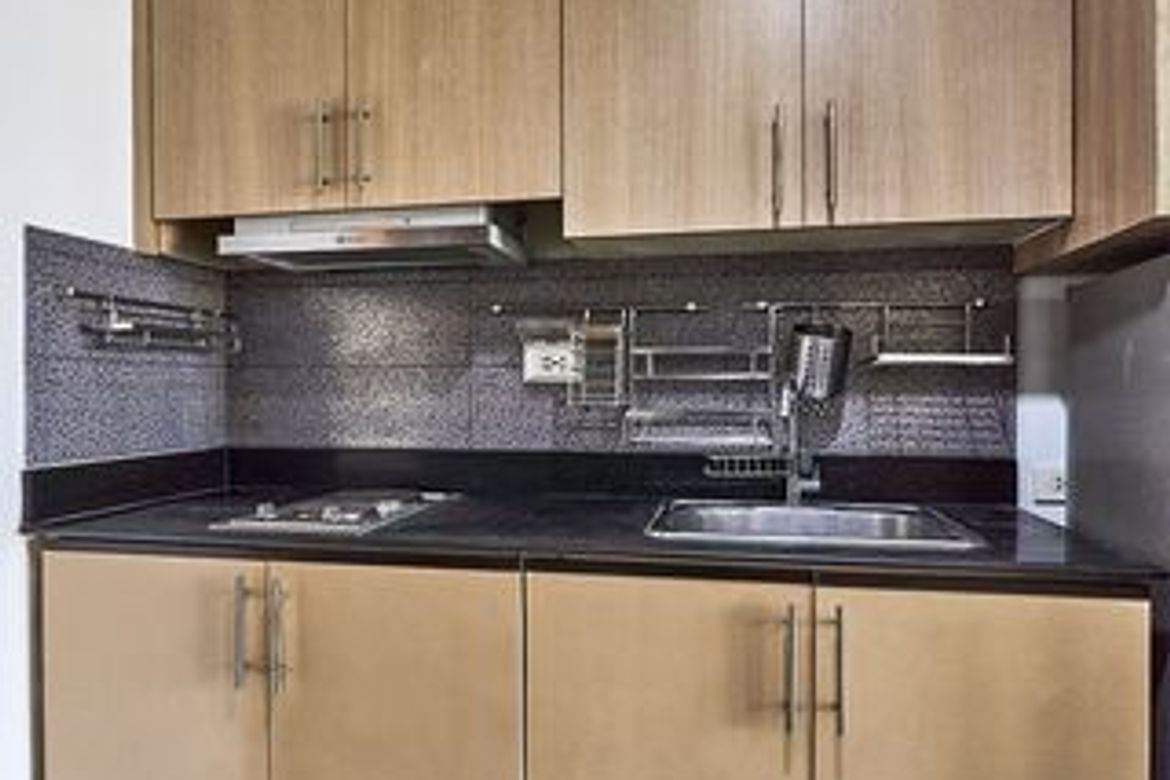 1 Bedroom Condo for Rent in Breeze Residences, Barangay 4, Pasay, Metro Manila near LRT-1 Gil Puyat photo 6