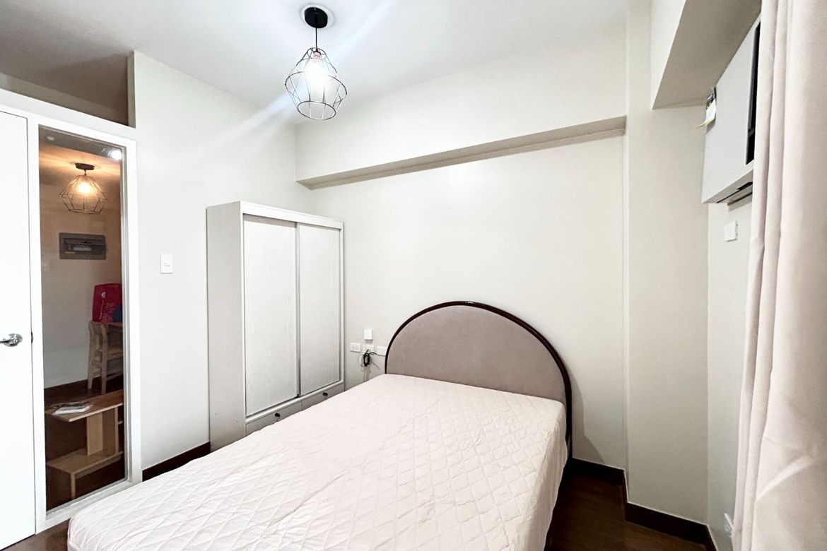 1 Bedroom Condo for Rent in Cameron Residences, Mariblo, Quezon City, Metro Manila photo 5