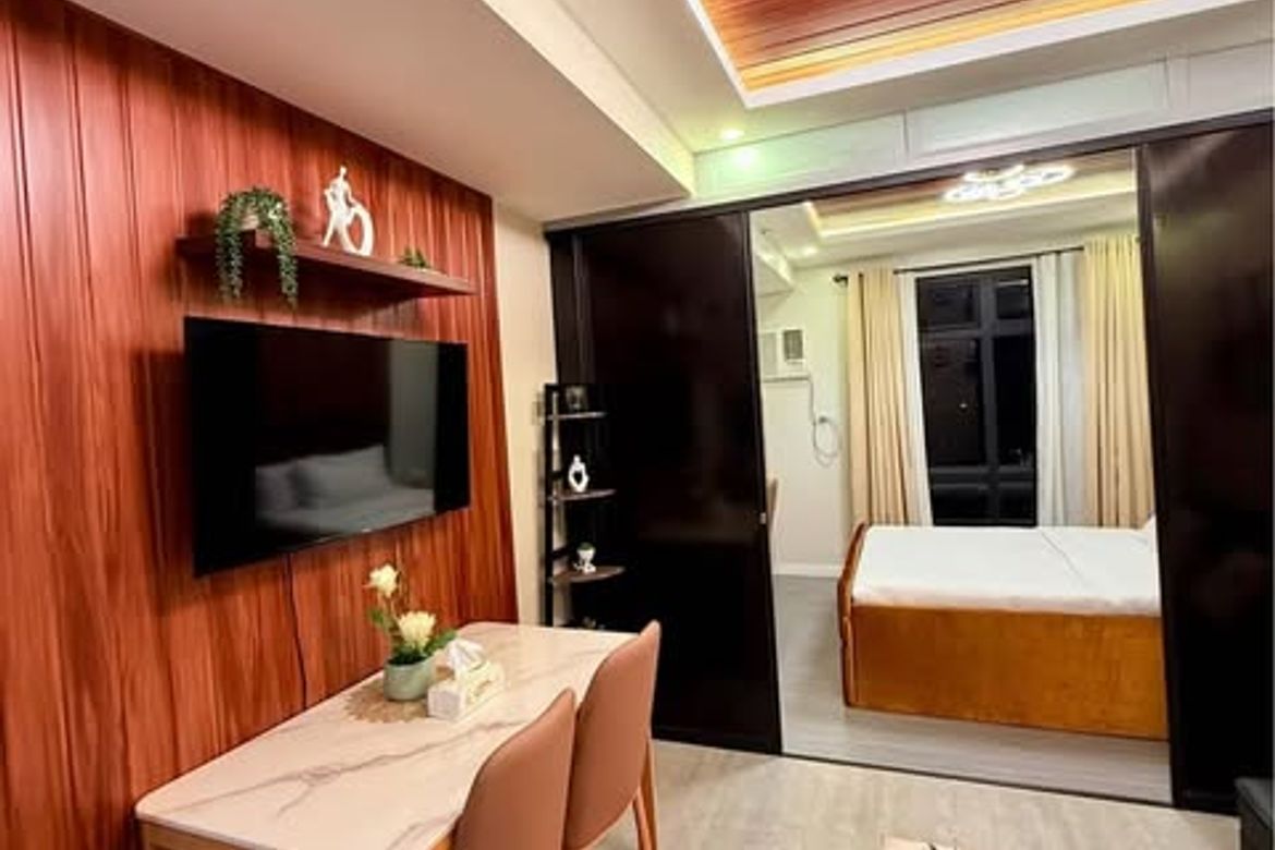 1 Bedroom Condo for Rent in Ermita, Manila, Metro Manila near LRT-1 Pedro Gil photo 2