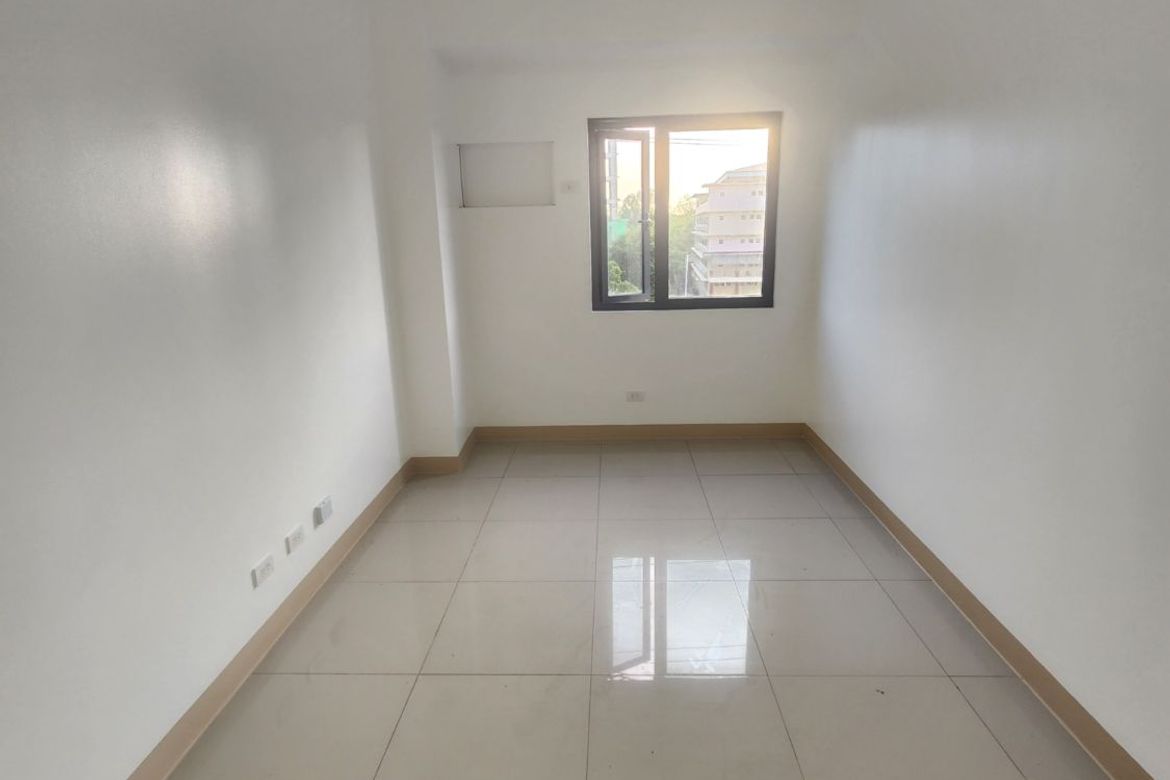 1 Bedroom Condo for Rent in Green 2 Residences, Burol, Dasmariñas, Cavite