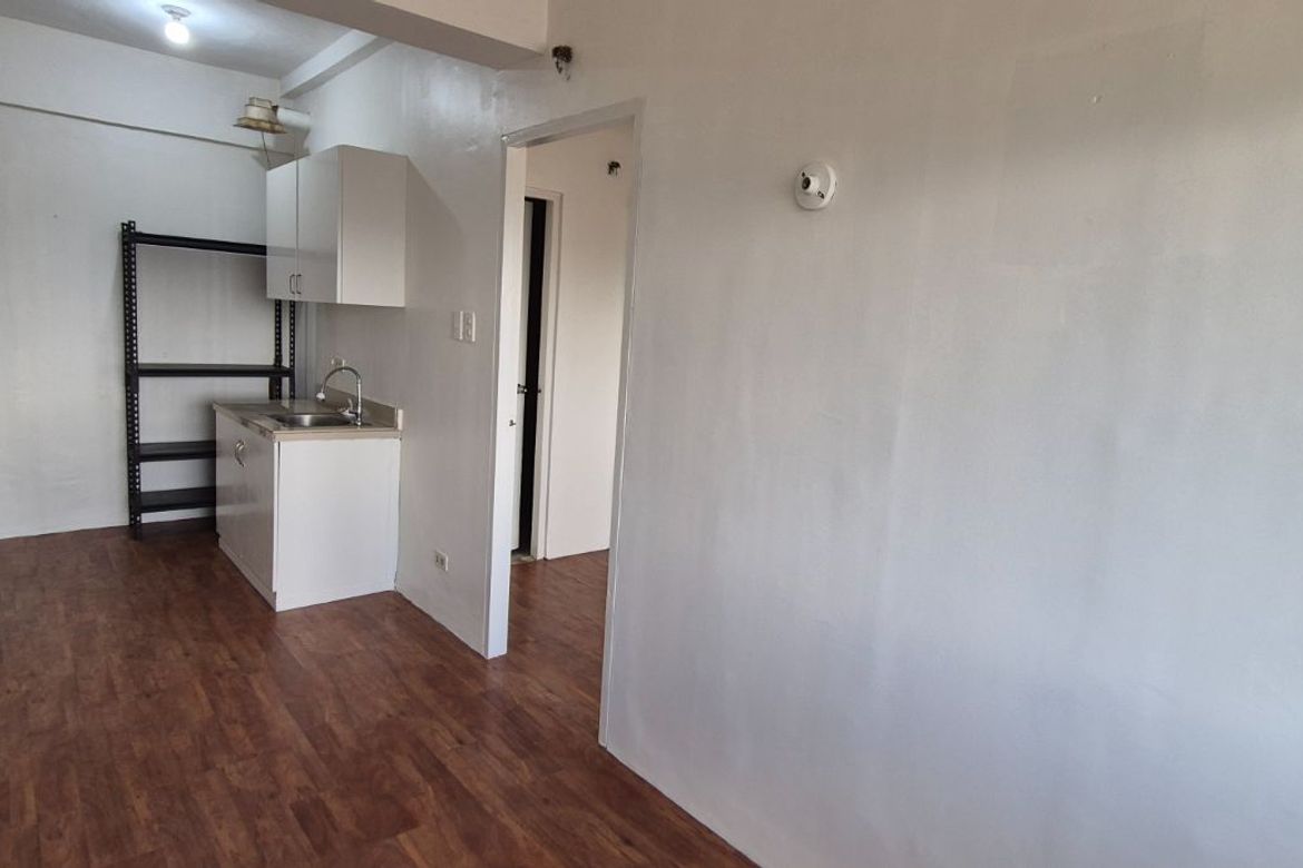 1 Bedroom Condo for Rent in Malate, Manila, Metro Manila near LRT-1 Vito Cruz photo 7