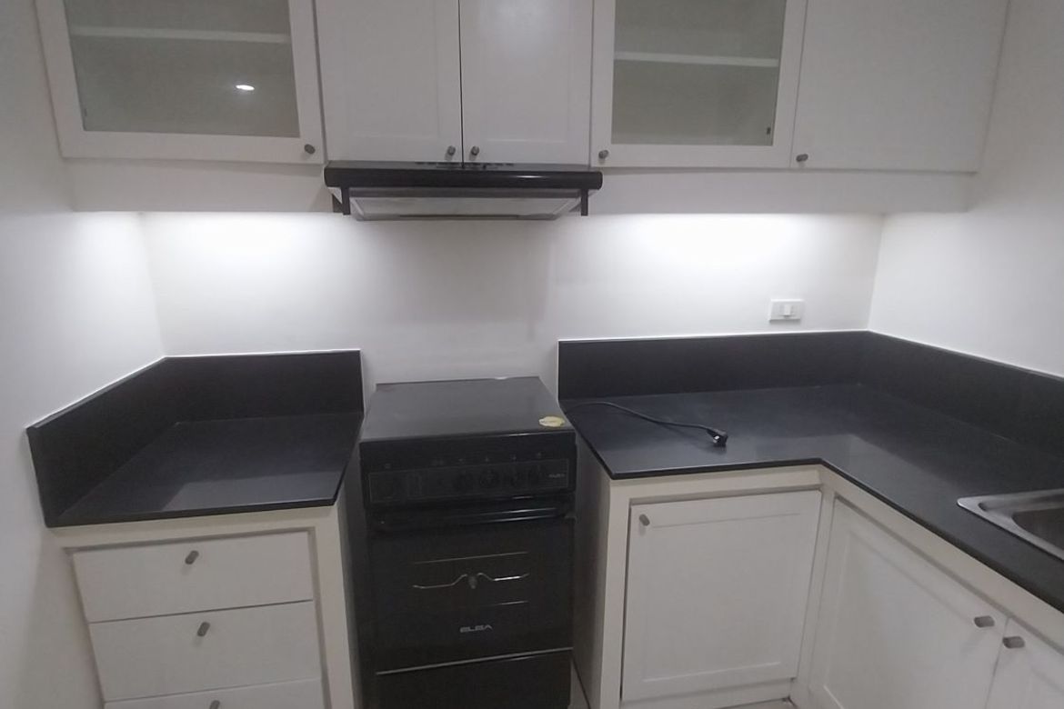 1 Bedroom Condo for Rent in Malate, Manila, Metro Manila near LRT-1 Vito Cruz photo 3