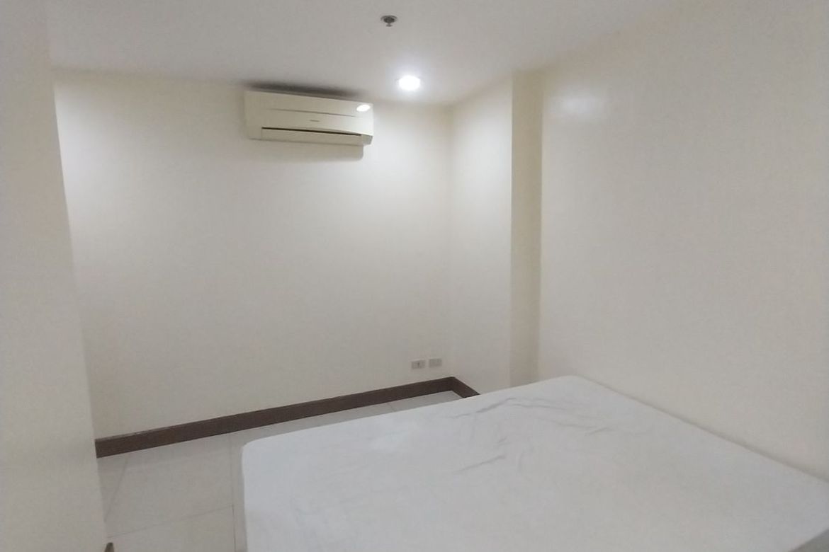 1 Bedroom Condo for Rent in Malate, Manila, Metro Manila near LRT-1 Vito Cruz photo 4