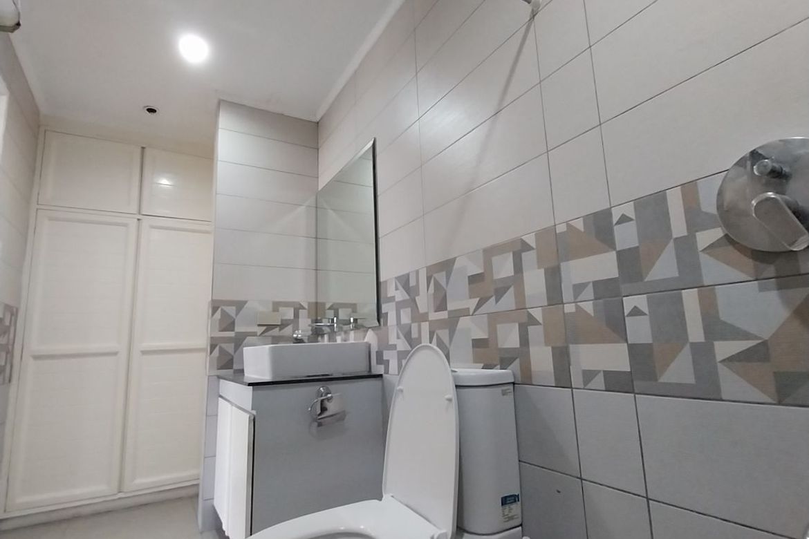 1 Bedroom Condo for Rent in Malate, Manila, Metro Manila near LRT-1 Vito Cruz photo 6