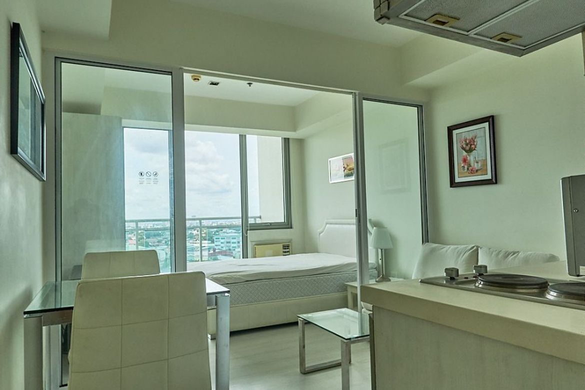 1 Bedroom Condo for Rent in Marcelo Green Village, Parañaque, Metro Manila photo 3