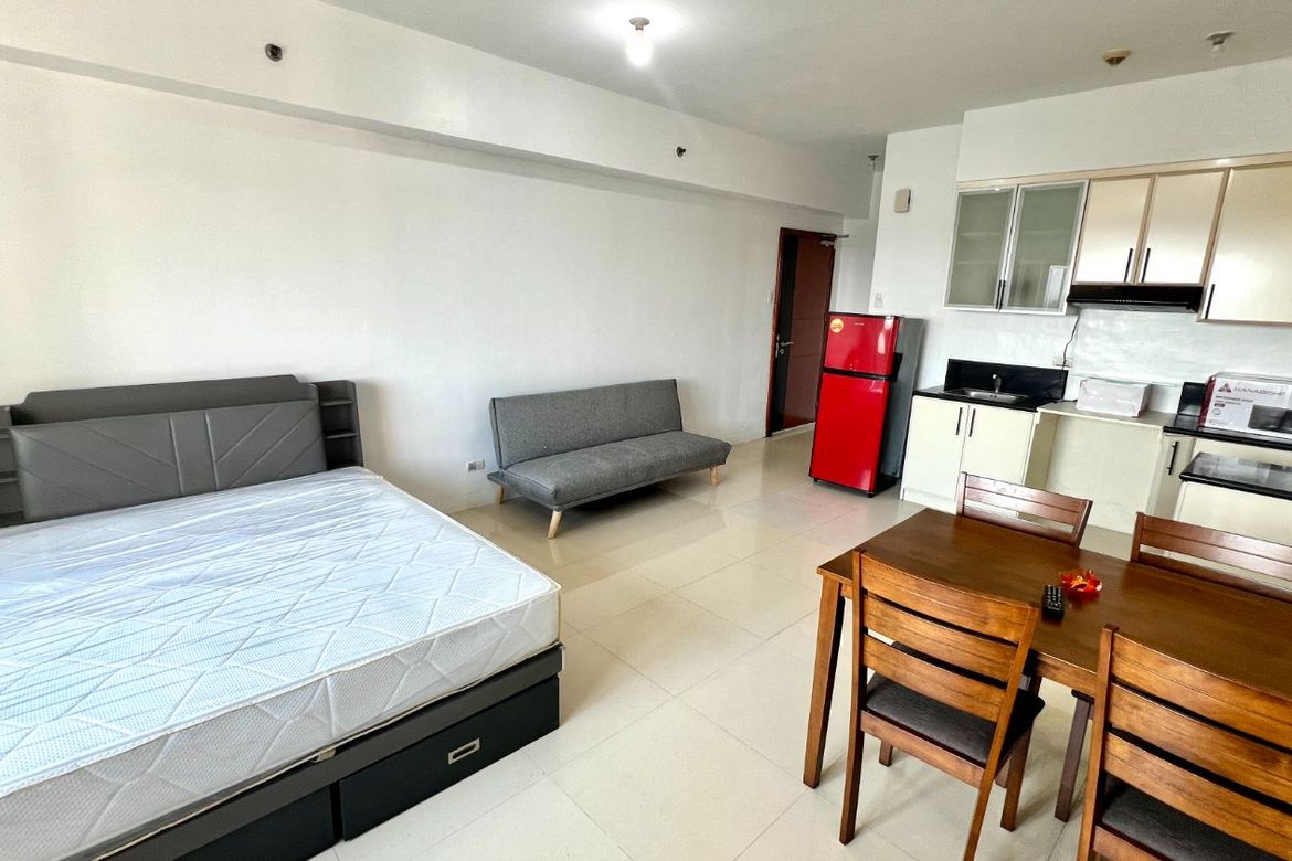 1 Bedroom Condo for Rent in McKinley Hill, Taguig, Metro Manila