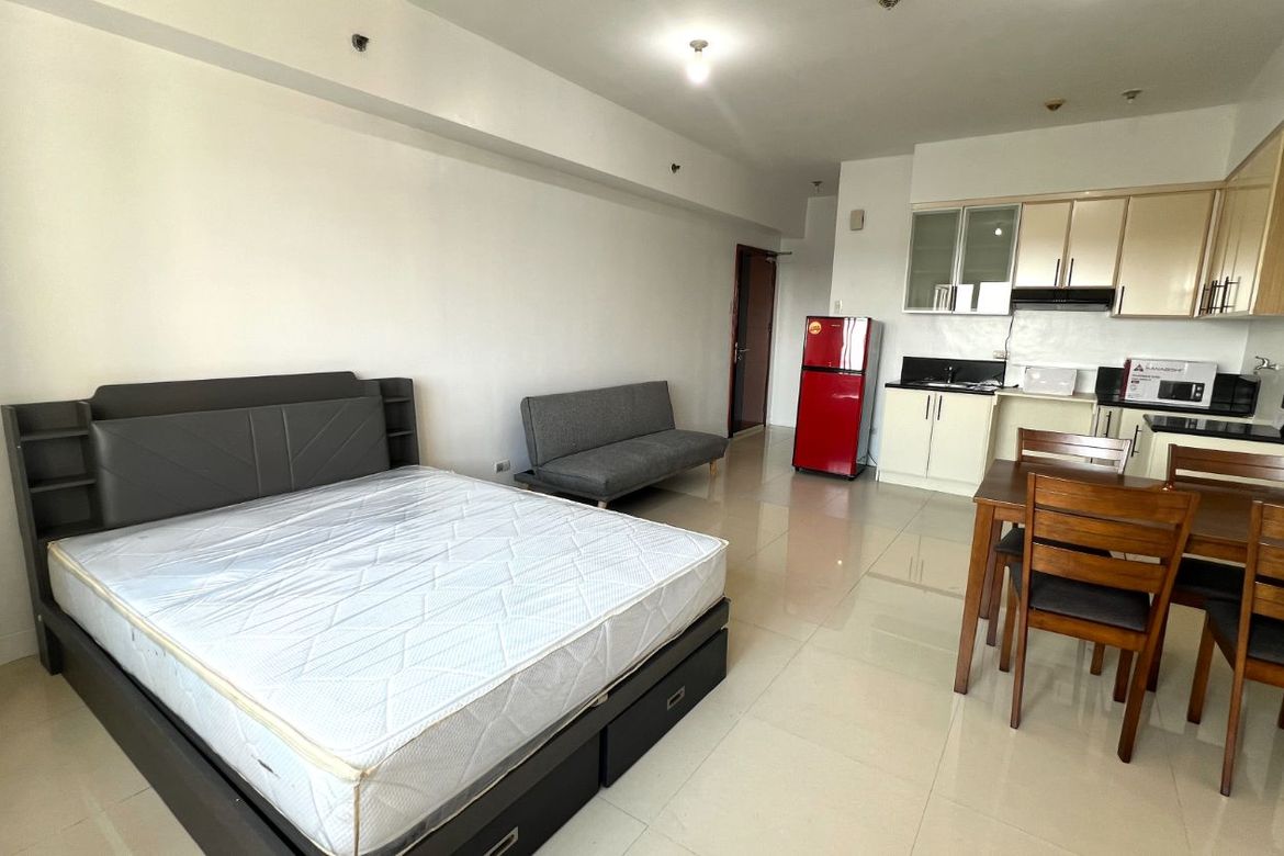 1 Bedroom Condo for Rent in McKinley Hill, Taguig, Metro Manila photo 8
