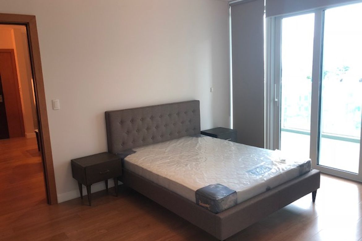 1 Bedroom Condo for Rent in Park Terraces, San Lorenzo, Makati, Metro Manila near MRT-3 Ayala photo 3