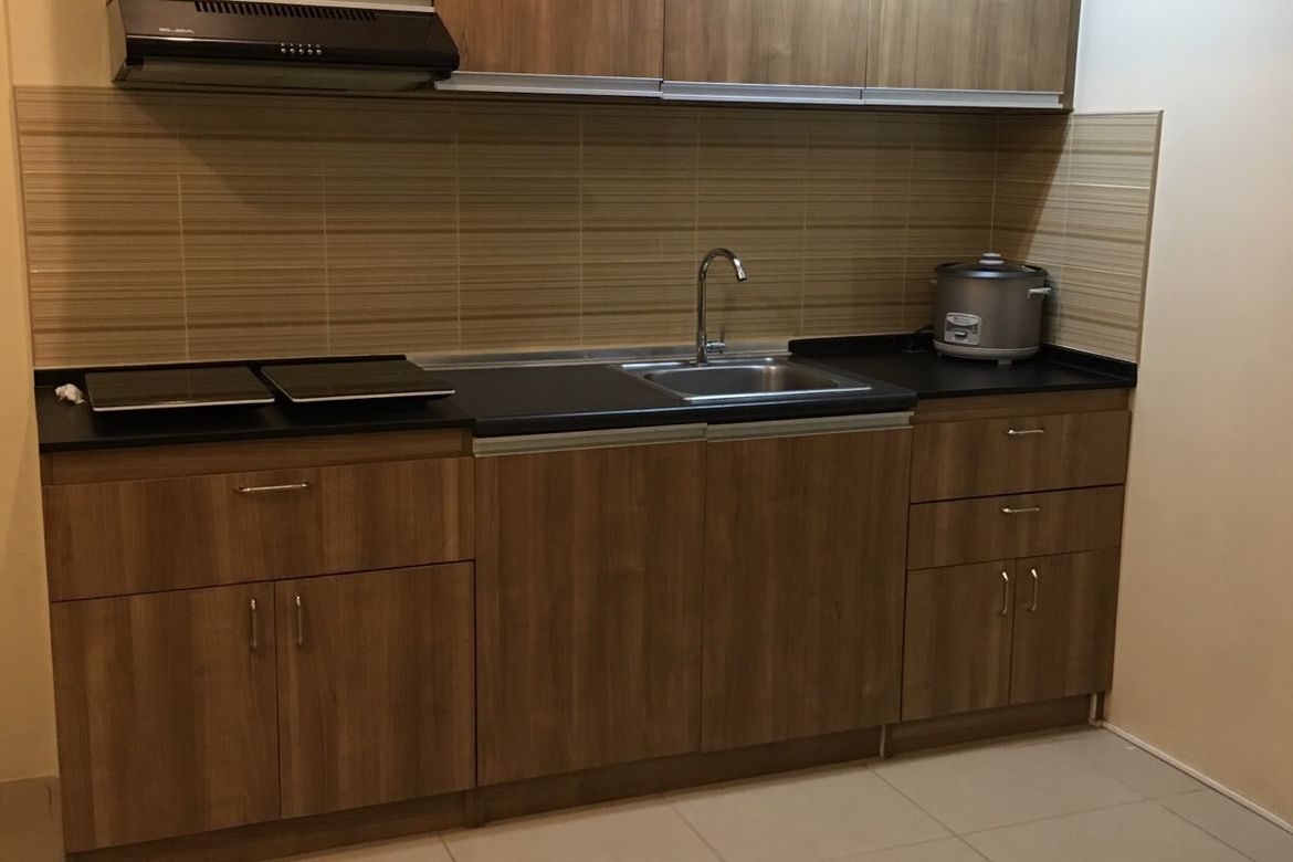 1 Bedroom Condo for Rent in Project 6, Quezon City, Metro Manila near MRT-3 North Avenue photo 7