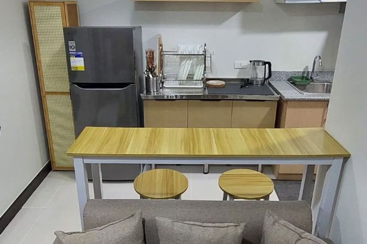 1 Bedroom Condo for Rent in Quantum Residences, Barangay 49, Pasay, Metro Manila near LRT-1 Gil Puyat photo 2