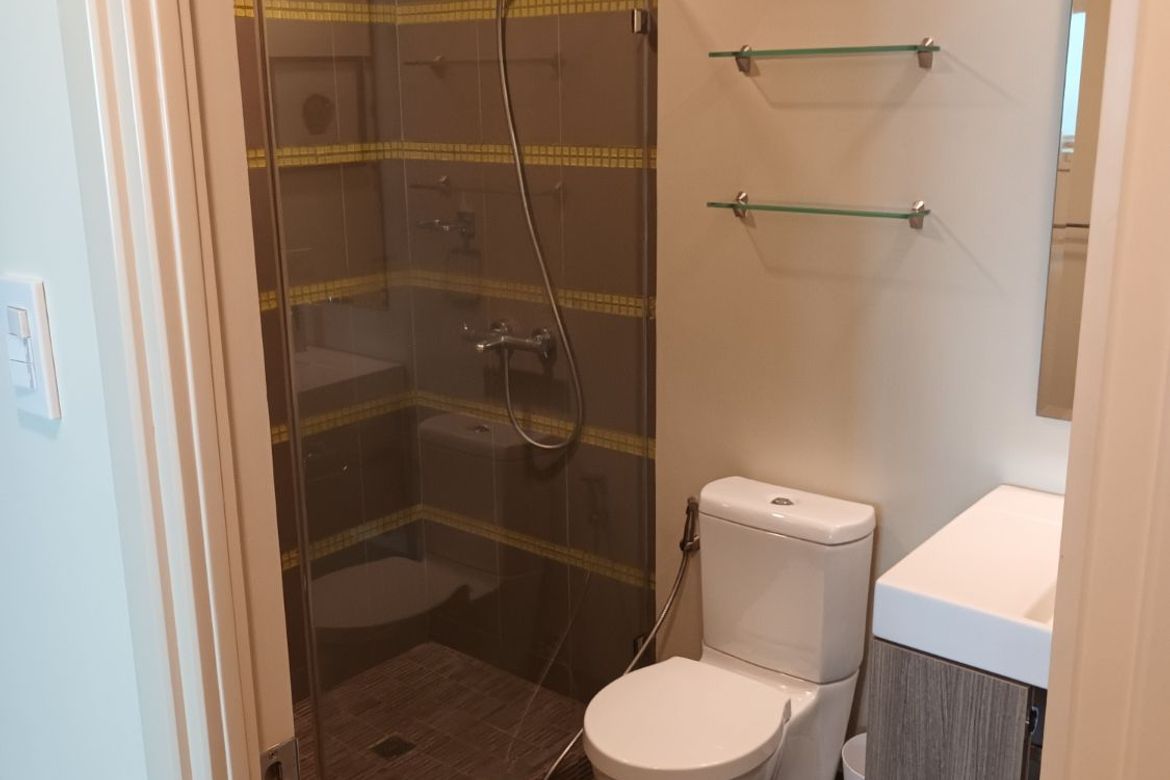 1 Bedroom Condo for Rent in Rockwell, Makati, Metro Manila near MRT-3 Guadalupe photo 6