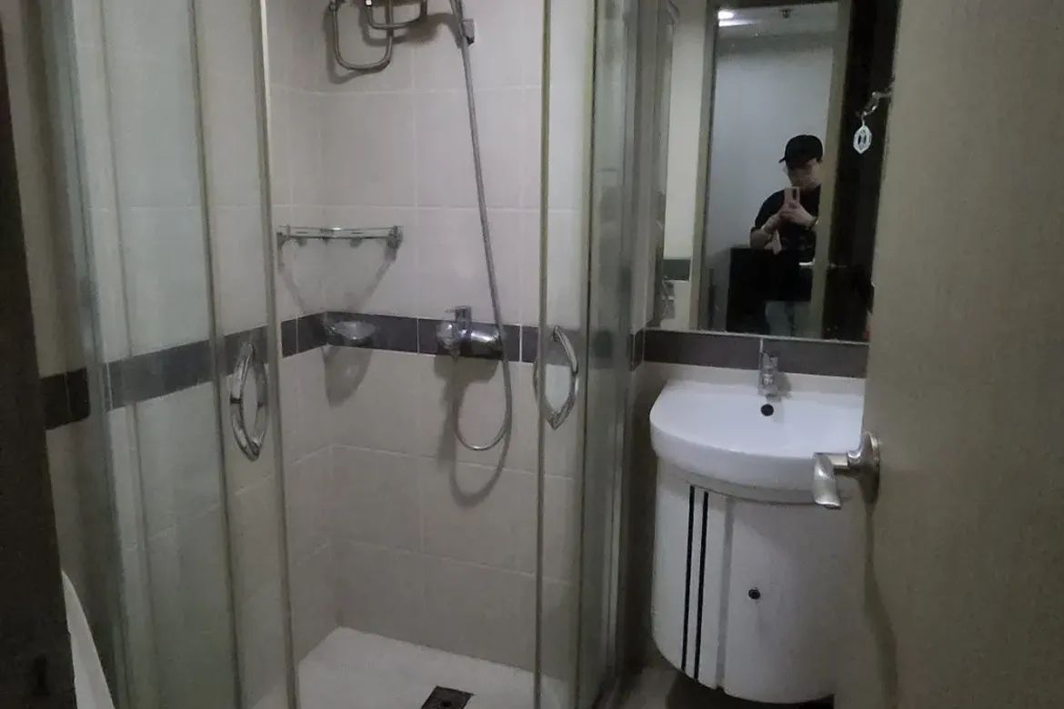 1 Bedroom Condo for Rent in SoleMare Parksuites, Baclaran, Parañaque, Metro Manila near LRT-1 EDSA photo 3