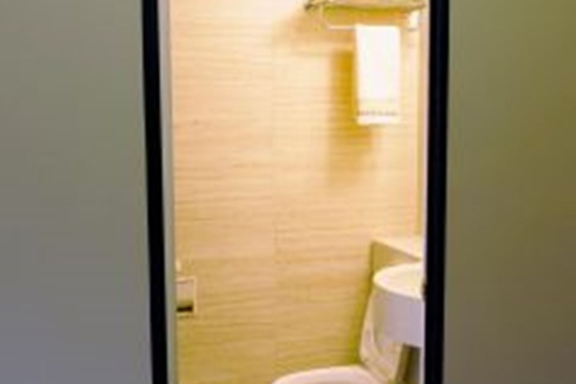 1 Bedroom Condo for Rent in Space Taft, Malate, Manila, Metro Manila near LRT-1 Vito Cruz photo 5