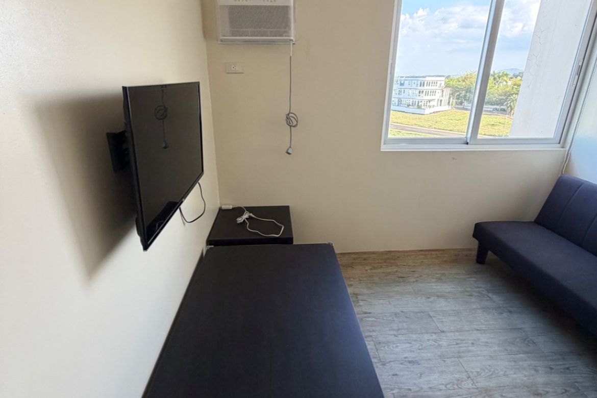1 Bedroom Condo for Rent in Stanford Suites 3, Inchican, Silang, Cavite photo 2