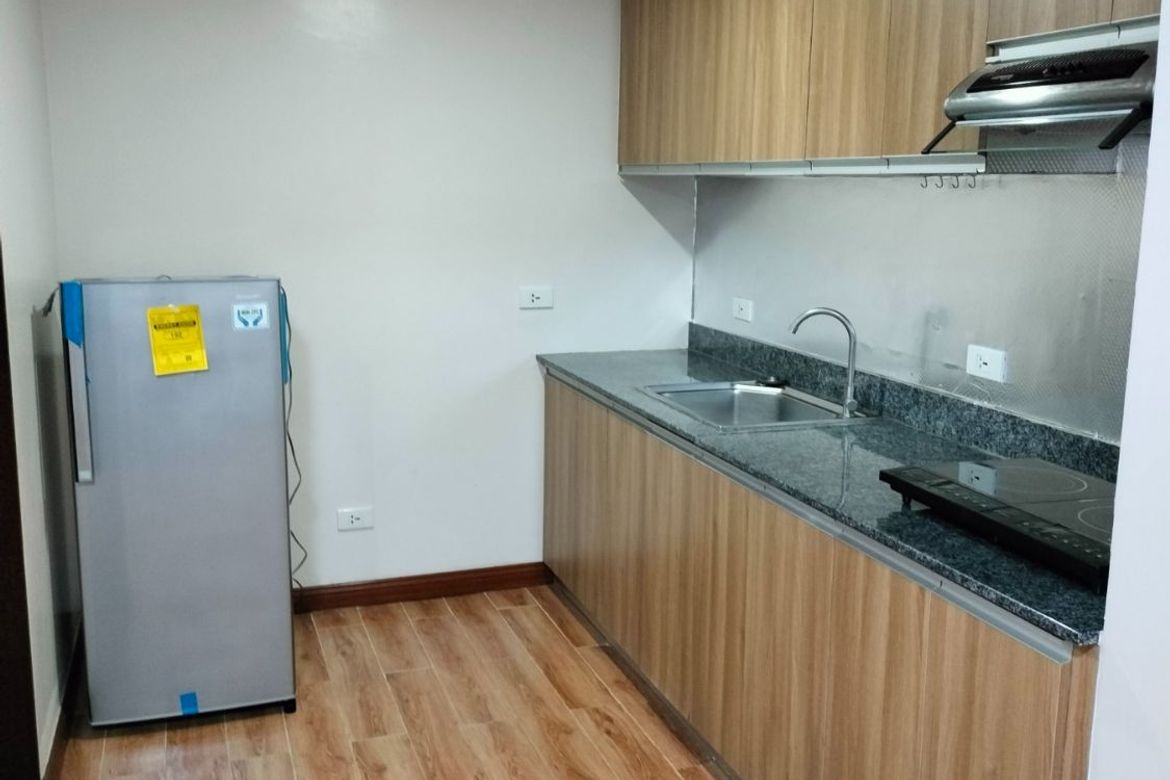 1 Bedroom Condo for Rent in Tambo, Parañaque, Metro Manila photo 6
