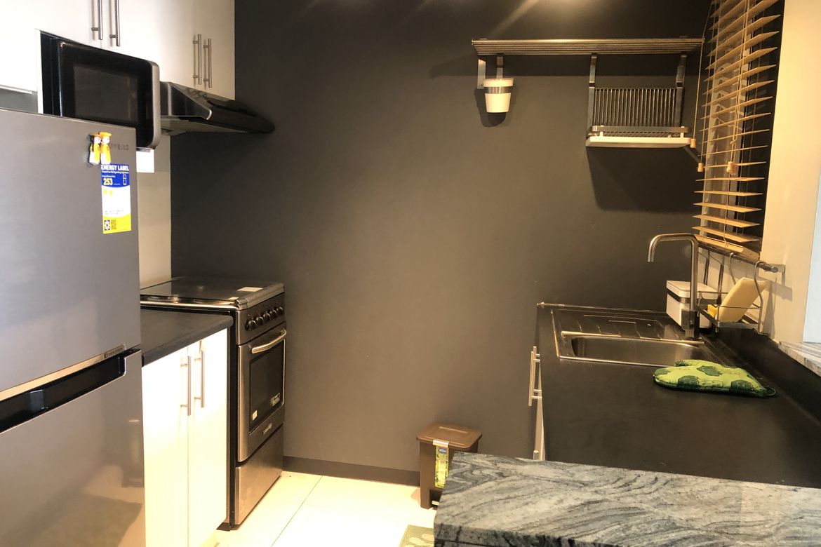 1 Bedroom Condo for Rent in The Columns At Legaspi Village, San Lorenzo, Makati, Metro Manila photo 5