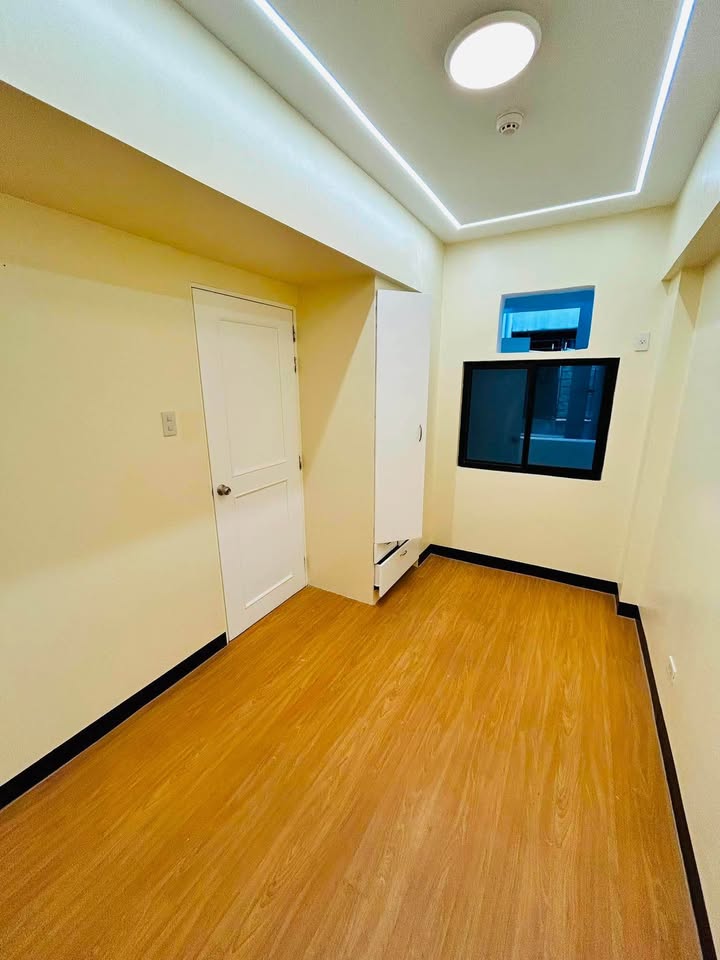 1-Bedroom Condo for Sale at Eureka Suites, Pasong Tamo, Makati – photo 2
