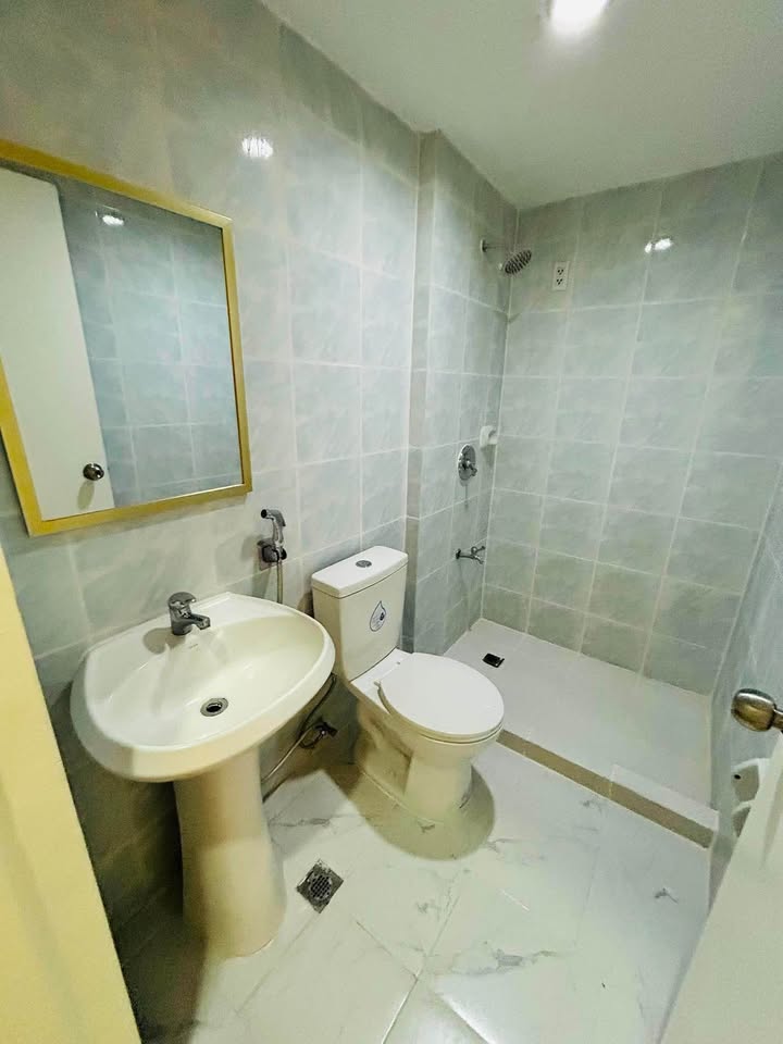 1-Bedroom Condo for Sale at Eureka Suites, Pasong Tamo, Makati – photo 5