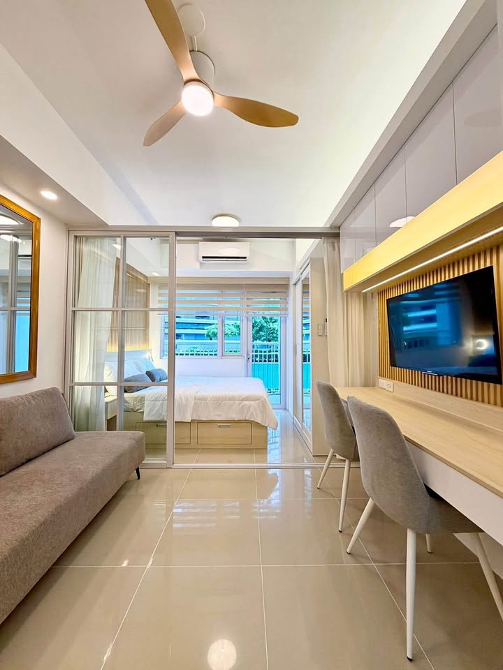 Fully Furnished 1-Bedroom Condo for Sale at Jazz Residences, Makati