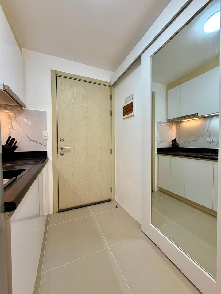 Fully Furnished 1-Bedroom Condo for Sale at Jazz Residences, Makati – photo 8