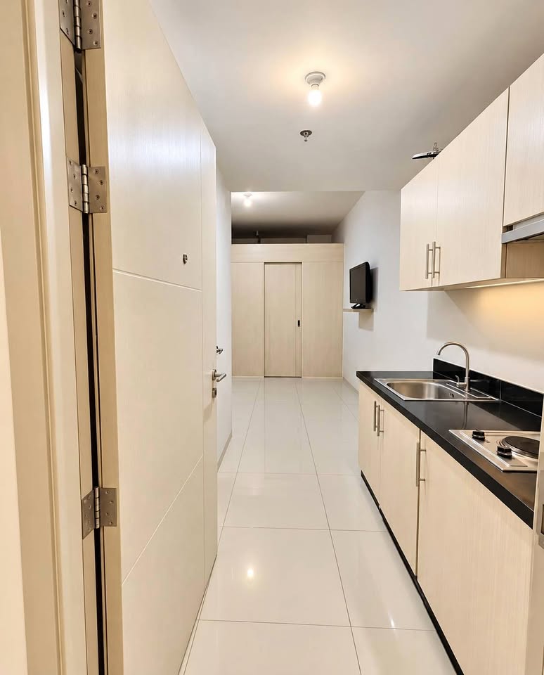 1-Bedroom Condo for Sale at The Grass Residences, Quezon City