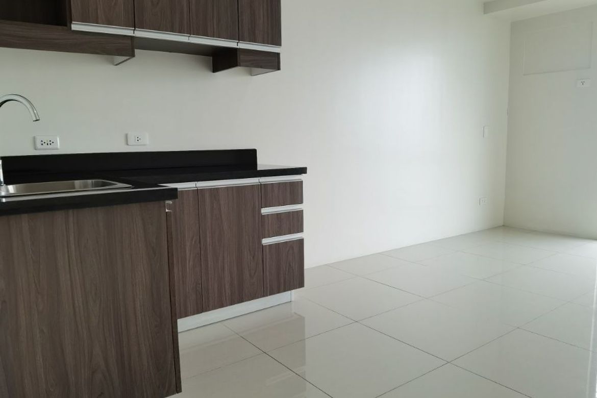1 Bedroom Condo for Sale in Addition Hills, Mandaluyong, Metro Manila – photo 4