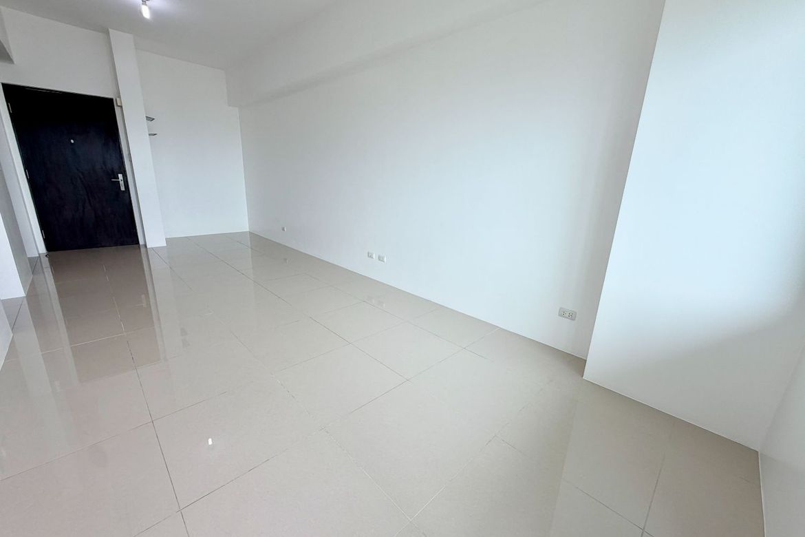 1 Bedroom Condo for Sale in Alabang, Muntinlupa, Metro Manila – photo 2