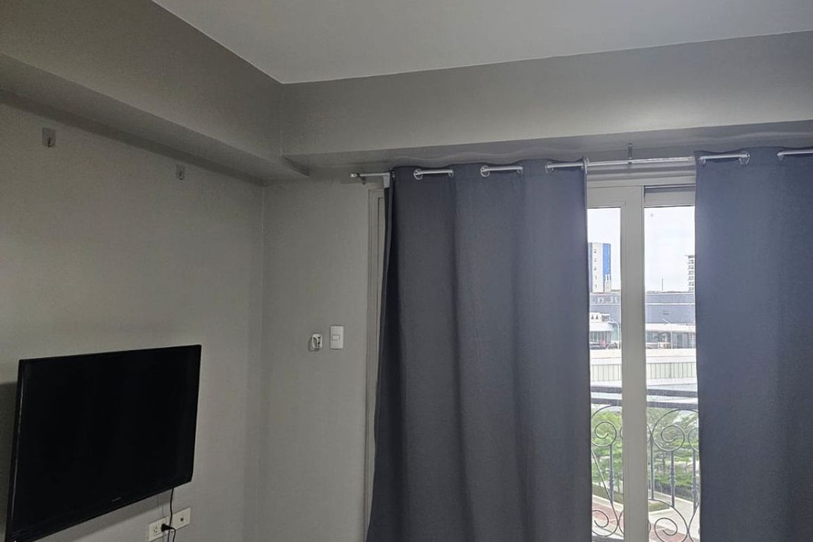 1 Bedroom Condo for Sale in Baclaran, Parañaque, Metro Manila near LRT-1 EDSA – photo 3