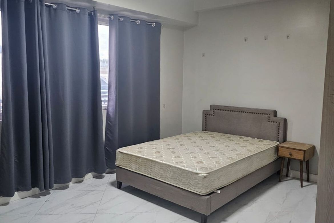 1 Bedroom Condo for Sale in Baclaran, Parañaque, Metro Manila near LRT-1 EDSA – photo 4