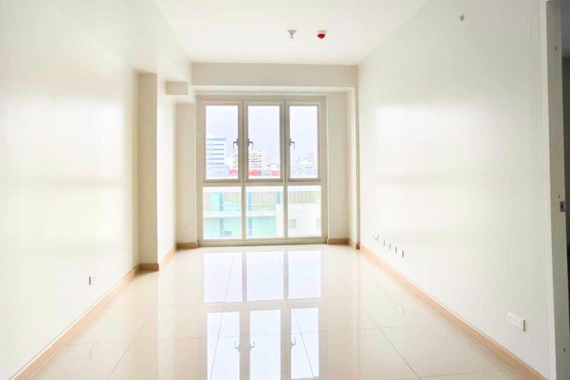 1 Bedroom Condo for Sale in Barangay 76, Pasay, Metro Manila near LRT-1 Libertad – photo 5