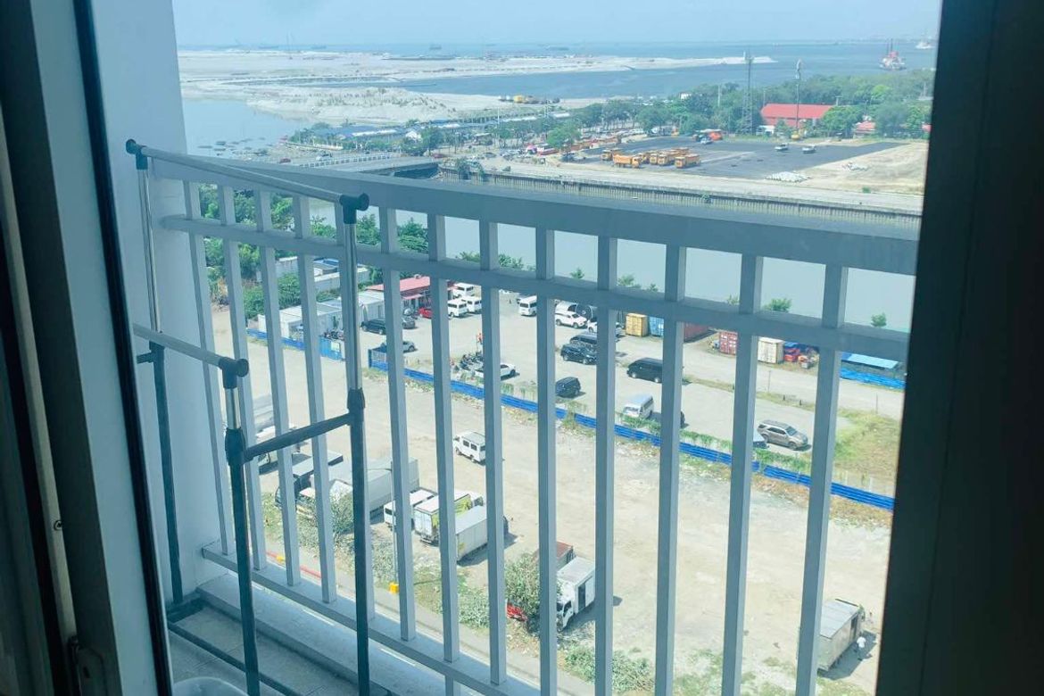 1 Bedroom Condo for Sale in Barangay 76, Pasay, Metro Manila near LRT-1 Libertad