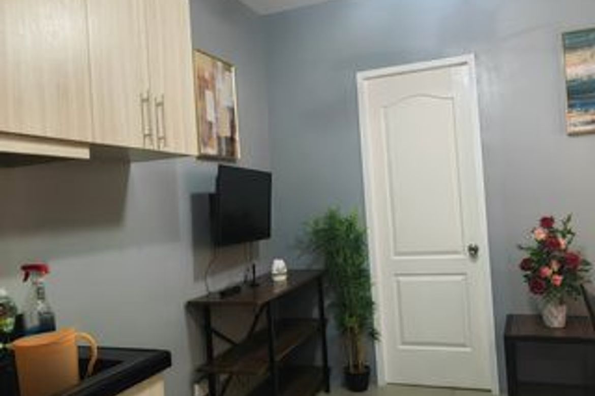 1 Bedroom Condo for Sale in Basak, Lapu-Lapu, Cebu