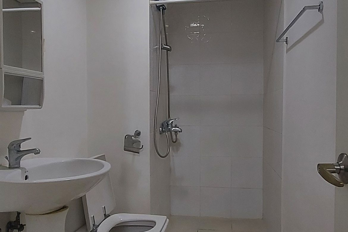 1 Bedroom Condo for Sale in BELTON PLACE, Bangkal, Makati, Metro Manila near MRT-3 Magallanes – photo 7