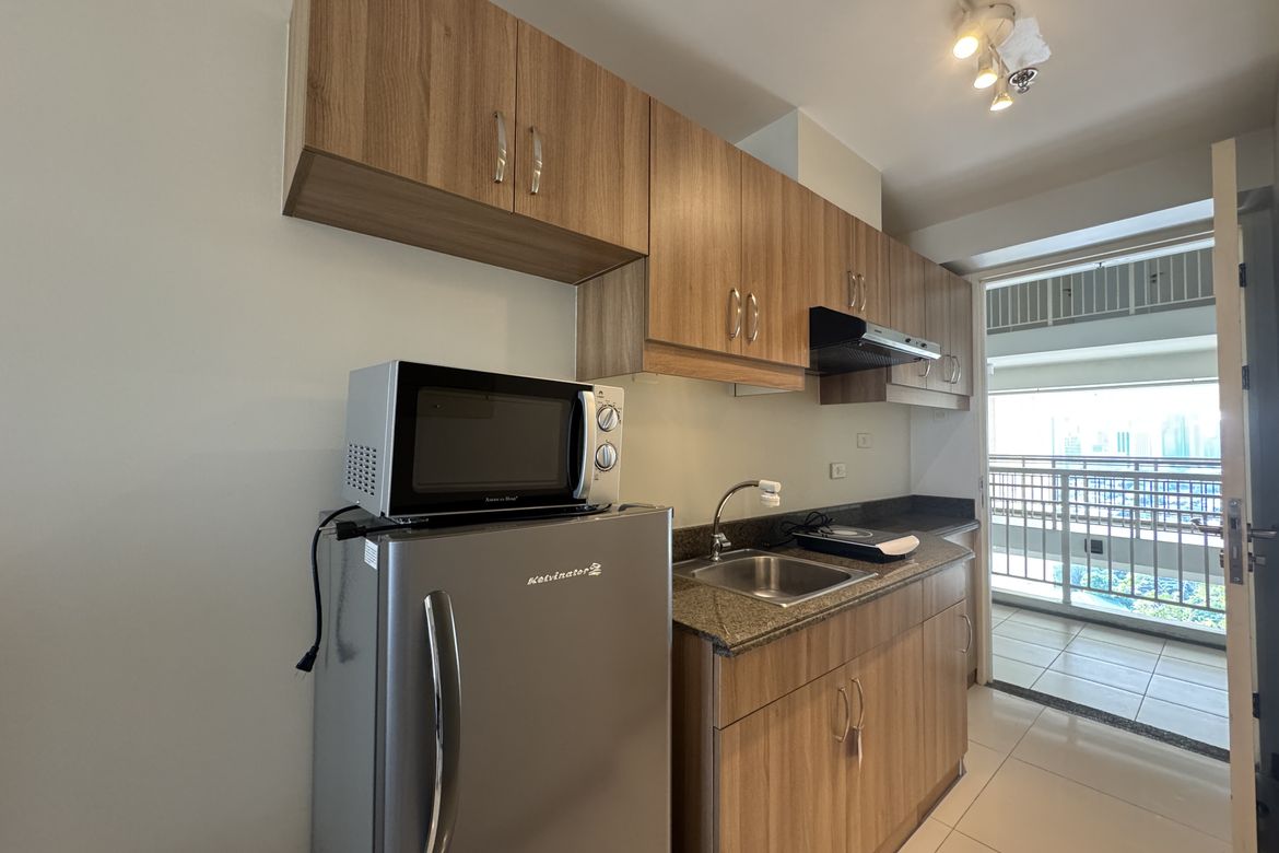 1 Bedroom Condo for Sale in Brio Tower, Guadalupe Viejo, Makati, Metro Manila near MRT-3 Guadalupe – photo 4