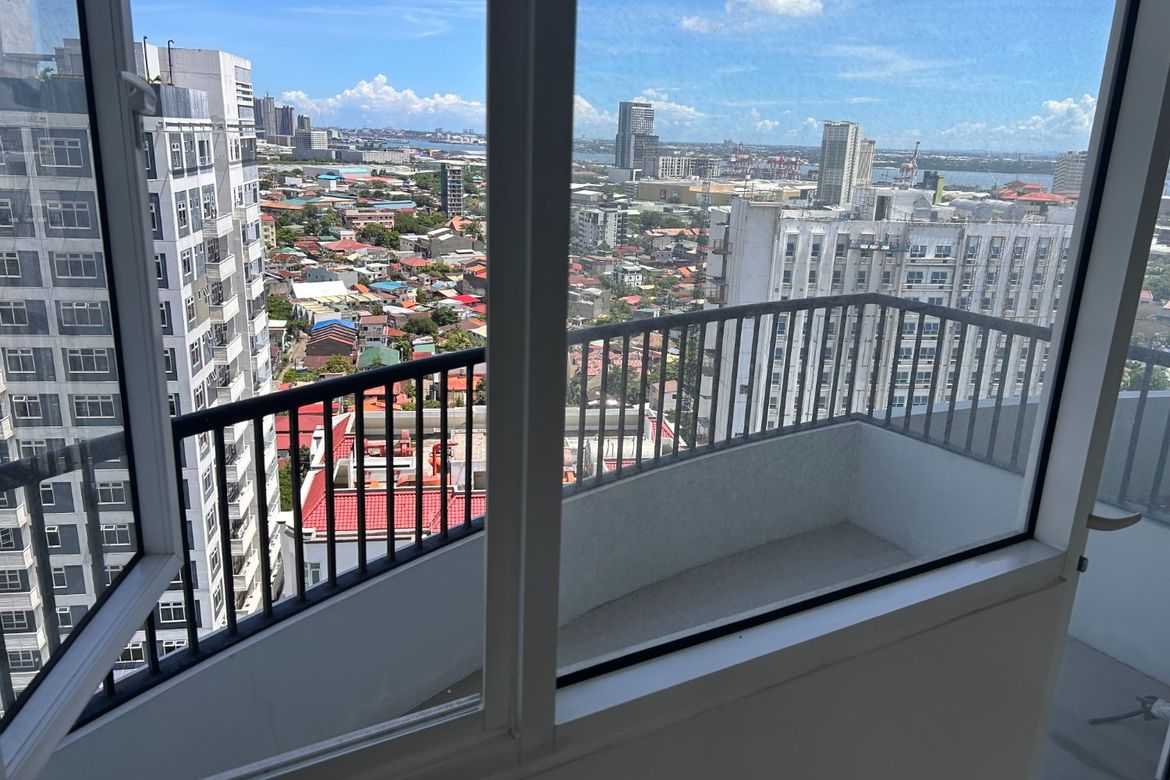 1 Bedroom Condo for Sale in Calyx Residences, Hippodromo, Cebu City, Cebu – photo 6